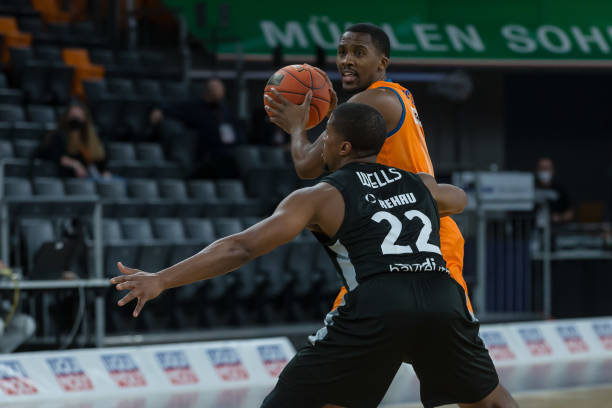 而当新赛季 而当新赛季