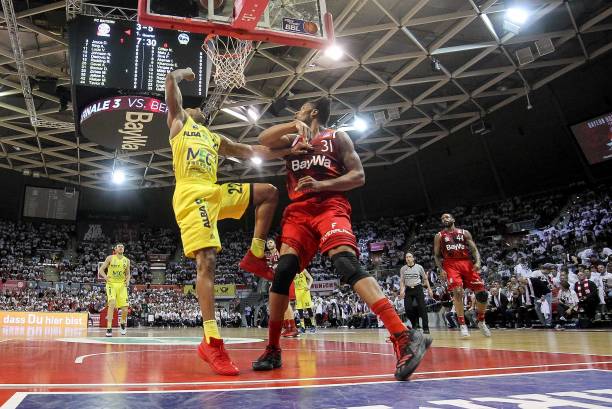 继续保持竞 继续保持竞