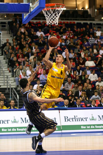 上海队虽然 上海队虽然