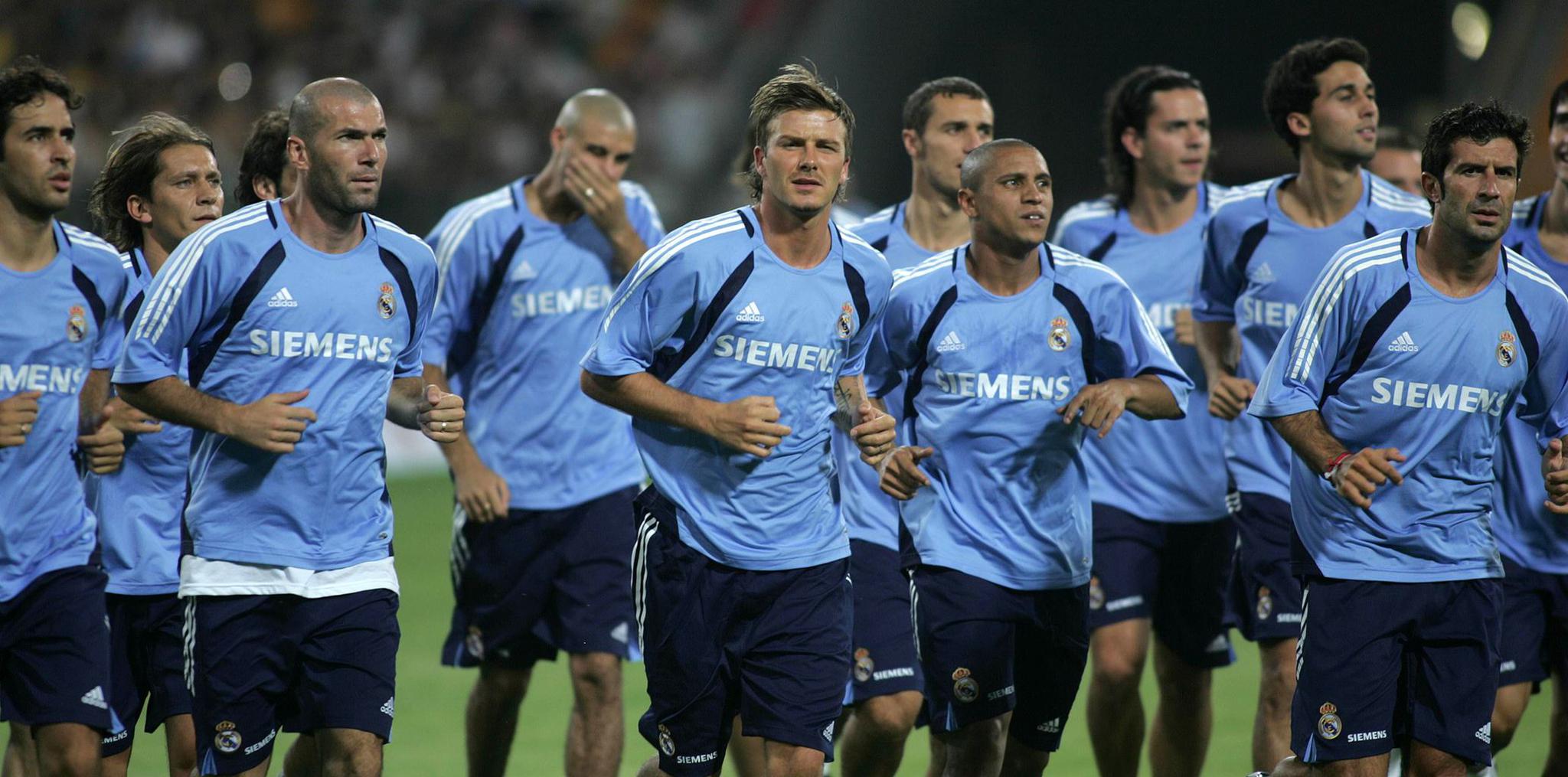 府与国际组 府与国际组